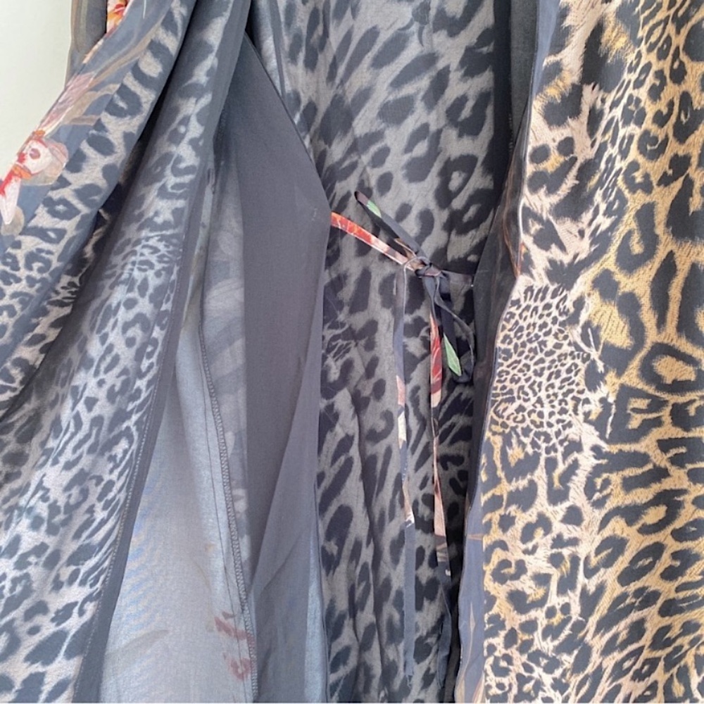 ALL SAINTS ELSA KUROYURI LEOPARD FLORAL KIMONO SLEEVE MIDI WRAP DRESS Gray 8 - Picture 10 of 15